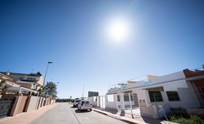 Obra nueva - Town House -
San Javier - Parque del doce