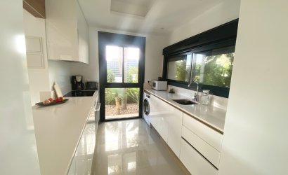 Reventa - Villa -
Ciudad Quesada - Doña Pepa