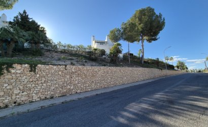 Herverkoop - Villa -
Orihuela - Inland