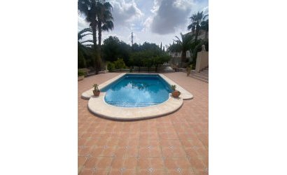 Herverkoop - Villa -
Algorfa - Inland