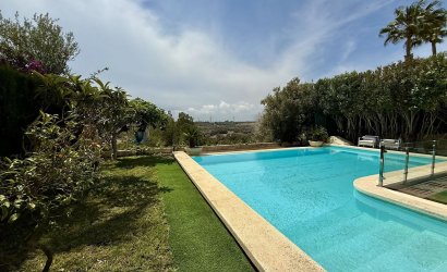 Reventa - Villa -
Orihuela Costa - Costa Blanca