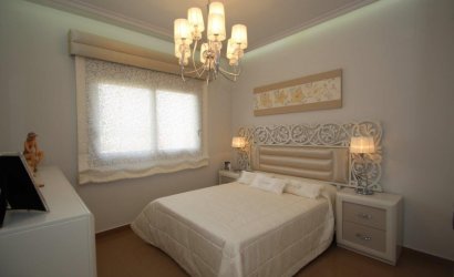 Herverkoop - Villa -
Orihuela Costa - Campoamor