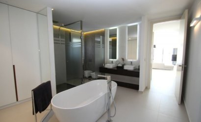 Reventa - Villa -
Orihuela Costa - La Zenia