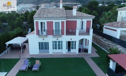 Reventa - Villa -
Finestrat - Sierra Cortina