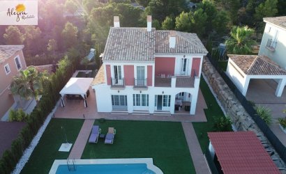 Reventa - Villa -
Finestrat - Sierra Cortina