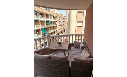 Revente - Apartamento -
Torrevieja - Playa del Cura