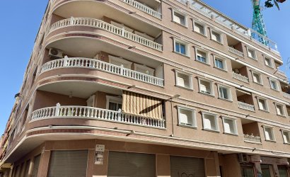Revente - Apartamento -
Torrevieja - Playa del Cura