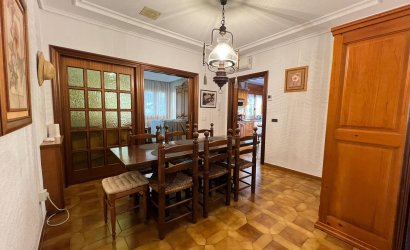 Herverkoop - Villa -
Orihuela Costa - Campoamor