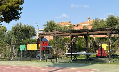 Herverkoop - Villa -
Orihuela Costa - Campoamor