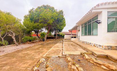 Resale - Villa -
Torrevieja - Los Balcones