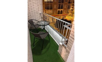 Herverkoop - Apartamento -
Torrevieja - Playa del Cura