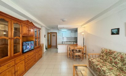Herverkoop - Apartamento -
Torrevieja - Centro