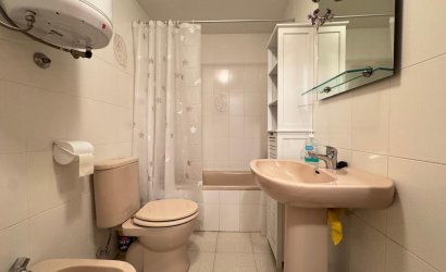 Herverkoop - Apartamento -
Torrevieja - Centro