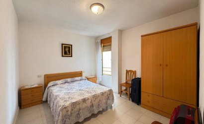 Herverkoop - Apartamento -
Torrevieja - Centro
