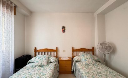 Herverkoop - Apartamento -
Torrevieja - Centro