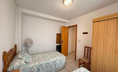 Herverkoop - Apartamento -
Torrevieja - Centro