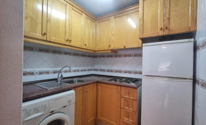 Herverkoop - Apartamento -
Torrevieja - Centro
