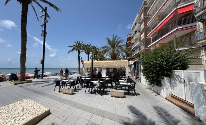 Herverkoop - Apartamento -
Torrevieja - Playa del Cura