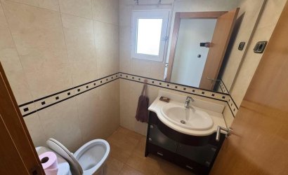 Revente - Apartamento -
Torrevieja - Centro