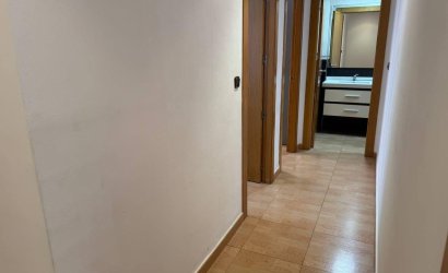 Revente - Apartamento -
Torrevieja - Centro