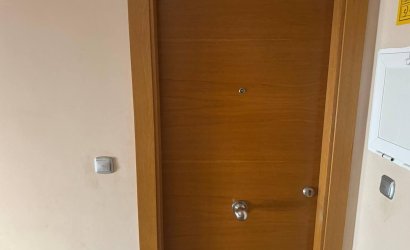 Revente - Apartamento -
Torrevieja - Centro