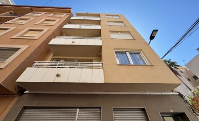 Herverkoop - Apartamento -
Torrevieja - Playa del Cura