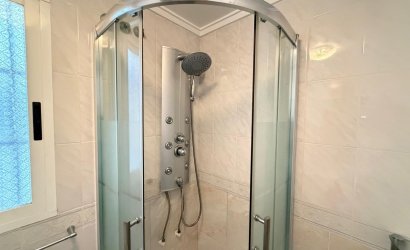 Herverkoop - Apartamento -
Torrevieja - Playa del Cura