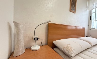 Herverkoop - Apartamento -
Torrevieja - Playa del Cura