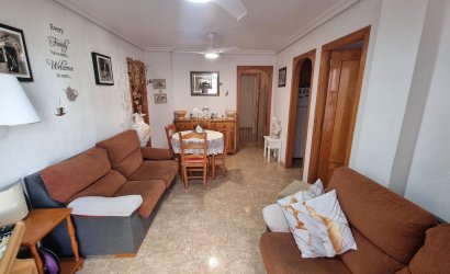 Herverkoop - Apartamento -
Torrevieja - Playa del Cura