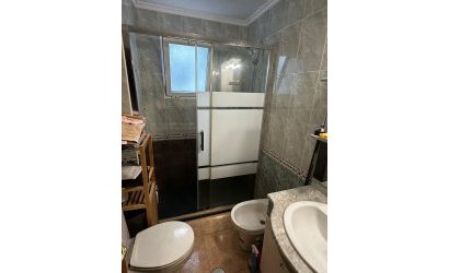 Herverkoop - Apartamento -
Torrevieja - Centro