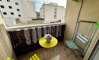 Herverkoop - Apartamento -
Torrevieja - Centro