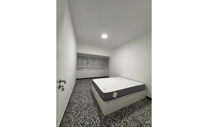 Resale - Apartamento -
Torrevieja - Centro
