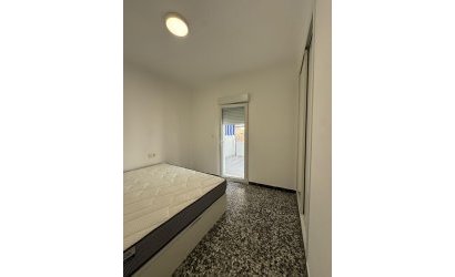Resale - Apartamento -
Torrevieja - Centro