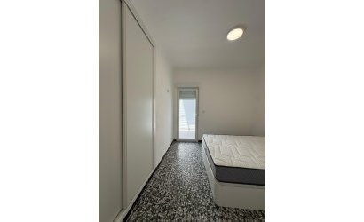 Resale - Apartamento -
Torrevieja - Centro