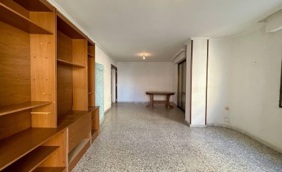 Herverkoop - Apartamento -
Torrevieja - Playa del Cura