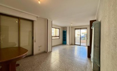 Herverkoop - Apartamento -
Torrevieja - Playa del Cura