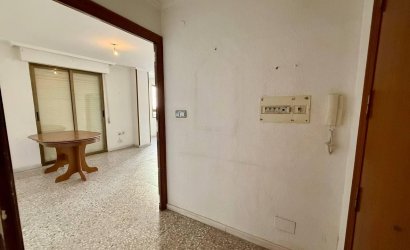 Herverkoop - Apartamento -
Torrevieja - Playa del Cura