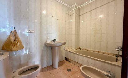 Herverkoop - Apartamento -
Torrevieja - Playa del Cura