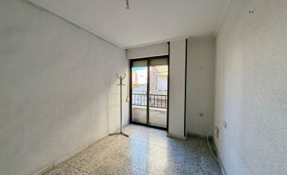 Herverkoop - Apartamento -
Torrevieja - Playa del Cura