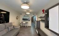 Herverkoop - Apartamento -
Torrevieja - Centro