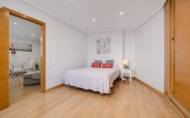 Resale - Apartment -
Torrevieja - Centro