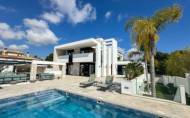Revente - Villa -
Orihuela Costa - Costa Blanca