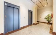Herverkoop - Apartamento -
Torrevieja - Centro