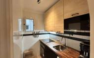 Herverkoop - Apartamento -
Torrevieja - Centro