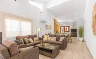 Reventa - Villa -
Orihuela Costa - Costa Blanca
