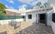 Revente - Town House -
Villamartin - Costa Blanca