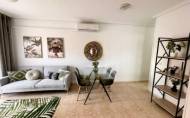 Reventa - Apartamento -
Torrevieja - Centro