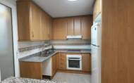 Herverkoop - Apartamento -
Torrevieja - Centro