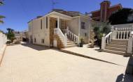 Herverkoop - Villa -
Torrevieja - Costa Blanca
