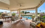 Herverkoop - Villa -
Dehesa de Campoamor - Costa Blanca